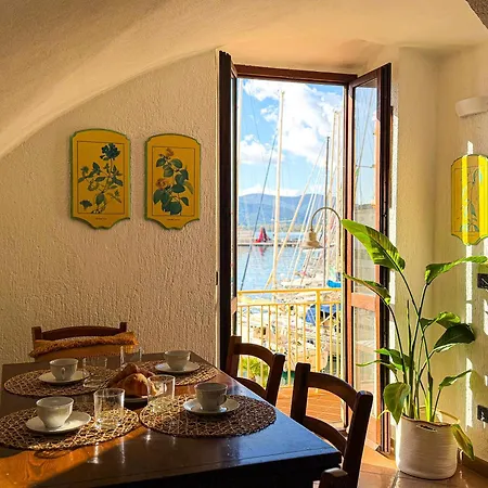 La Terrazza Sul Blu - Helloelba 펜션